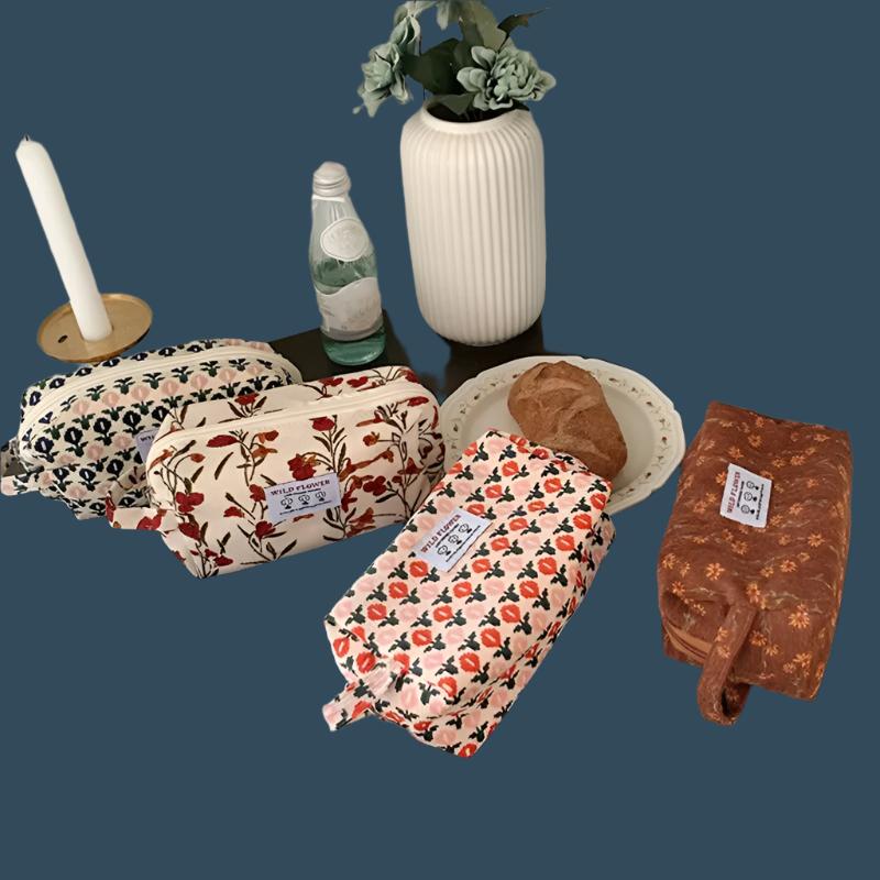 Reba Travel Pouch