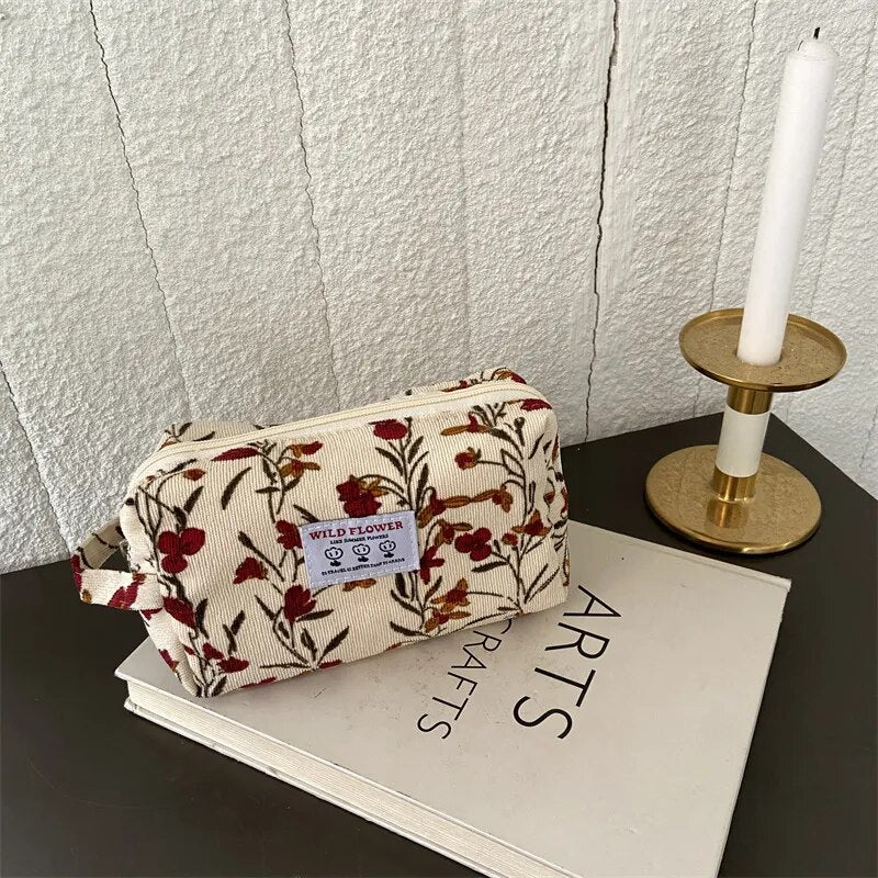 Reba Travel Pouch